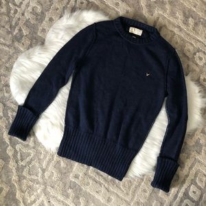 AMERICAN EAGLE OUTFITTERS Navy Crew Neck Logo Sweater Size Medium